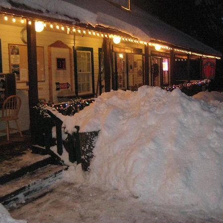 Whittaker'S Motel & Historic Bunkhouse แอชฟอร์ด ภายนอก รูปภาพ
